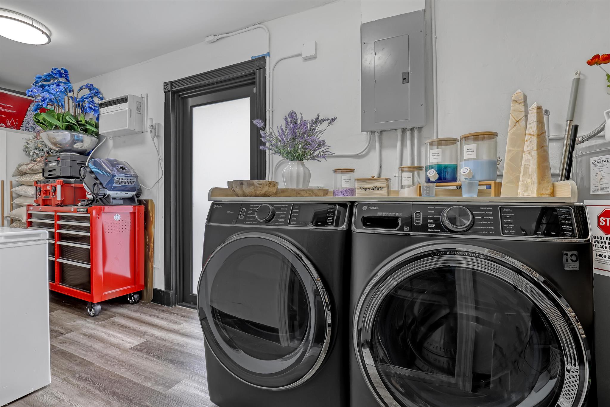 PALM BEACH NATL GOLF AND - Residential