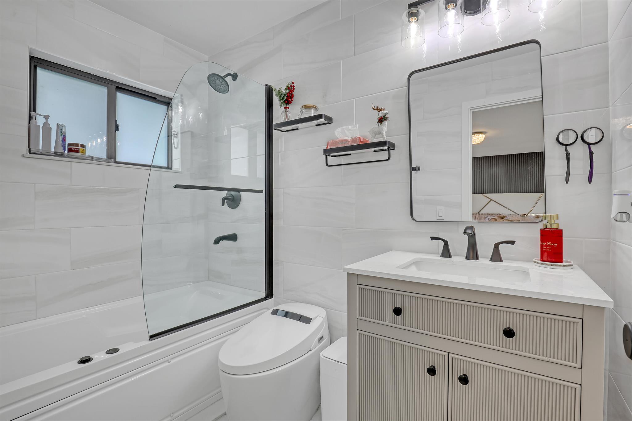 PALM BEACH NATL GOLF AND - Residential