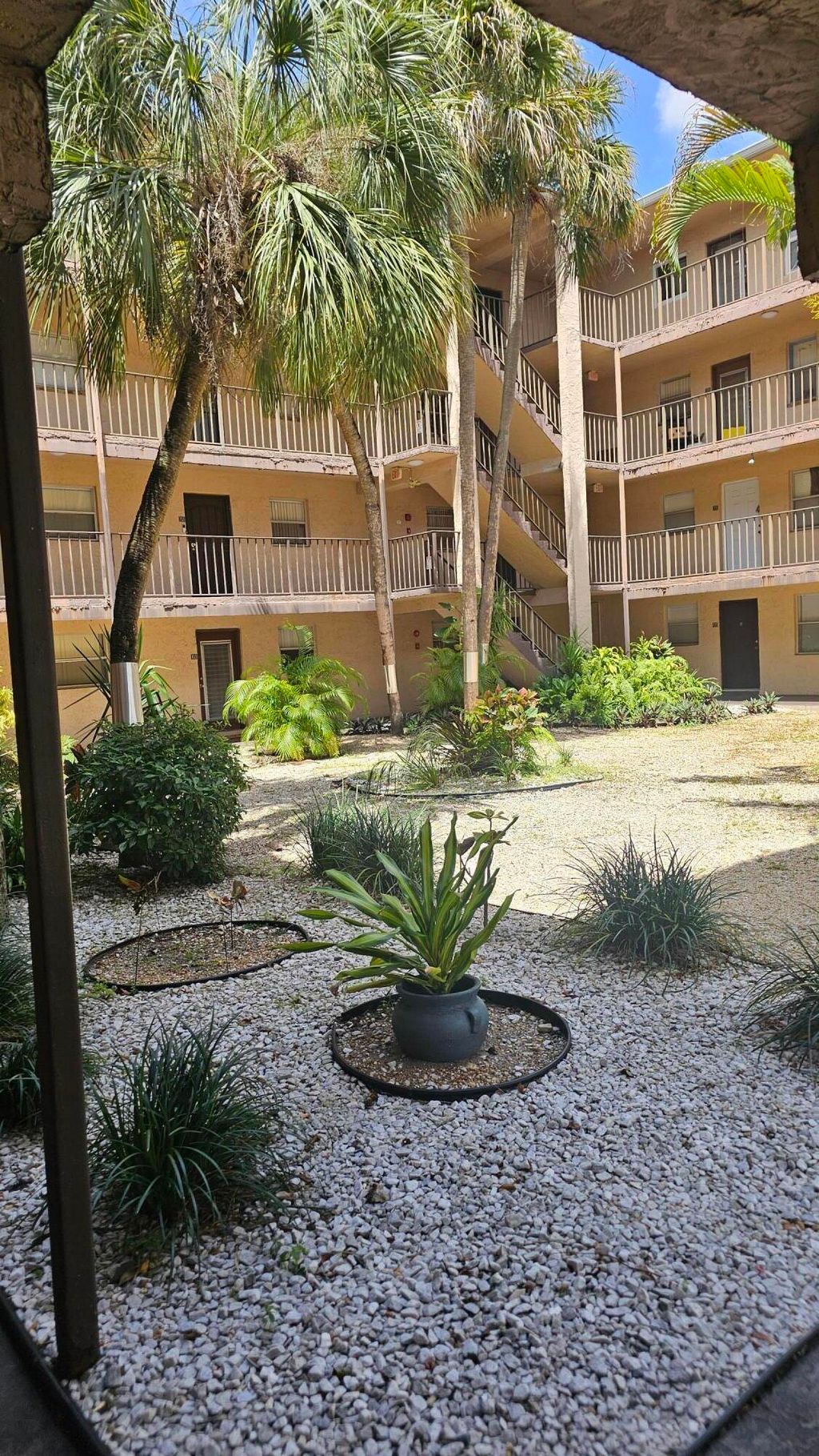 Photo of 2840 Somerset Drive #418m, Lauderdale Lakes, FL 33311 (MLS # B26018344)