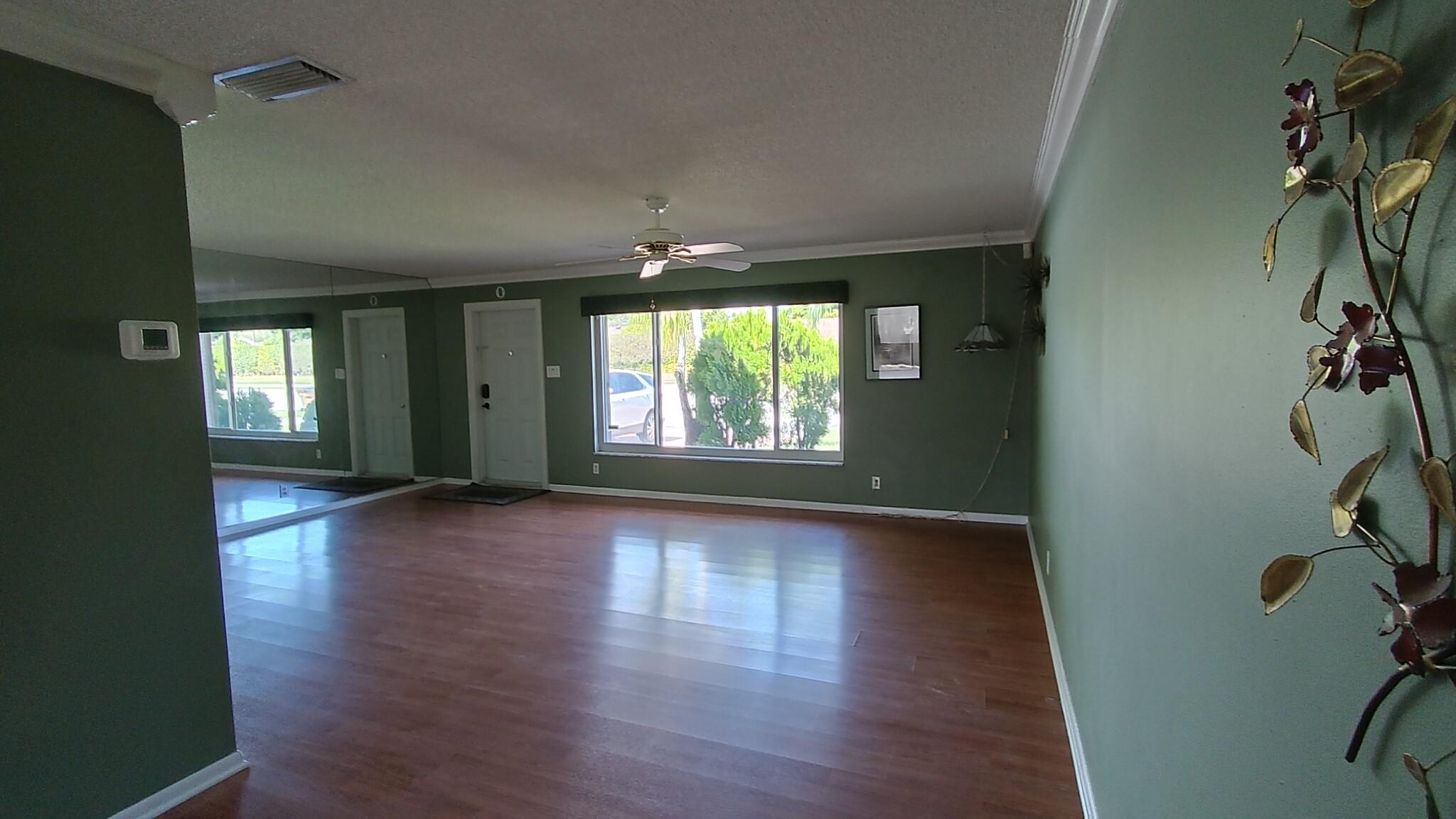 Crystal Lake 4th Sec 66-1 - Residential