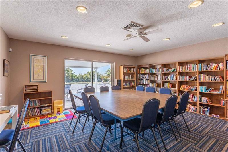 Crystal Lake 4th Sec 66-1 - Residential