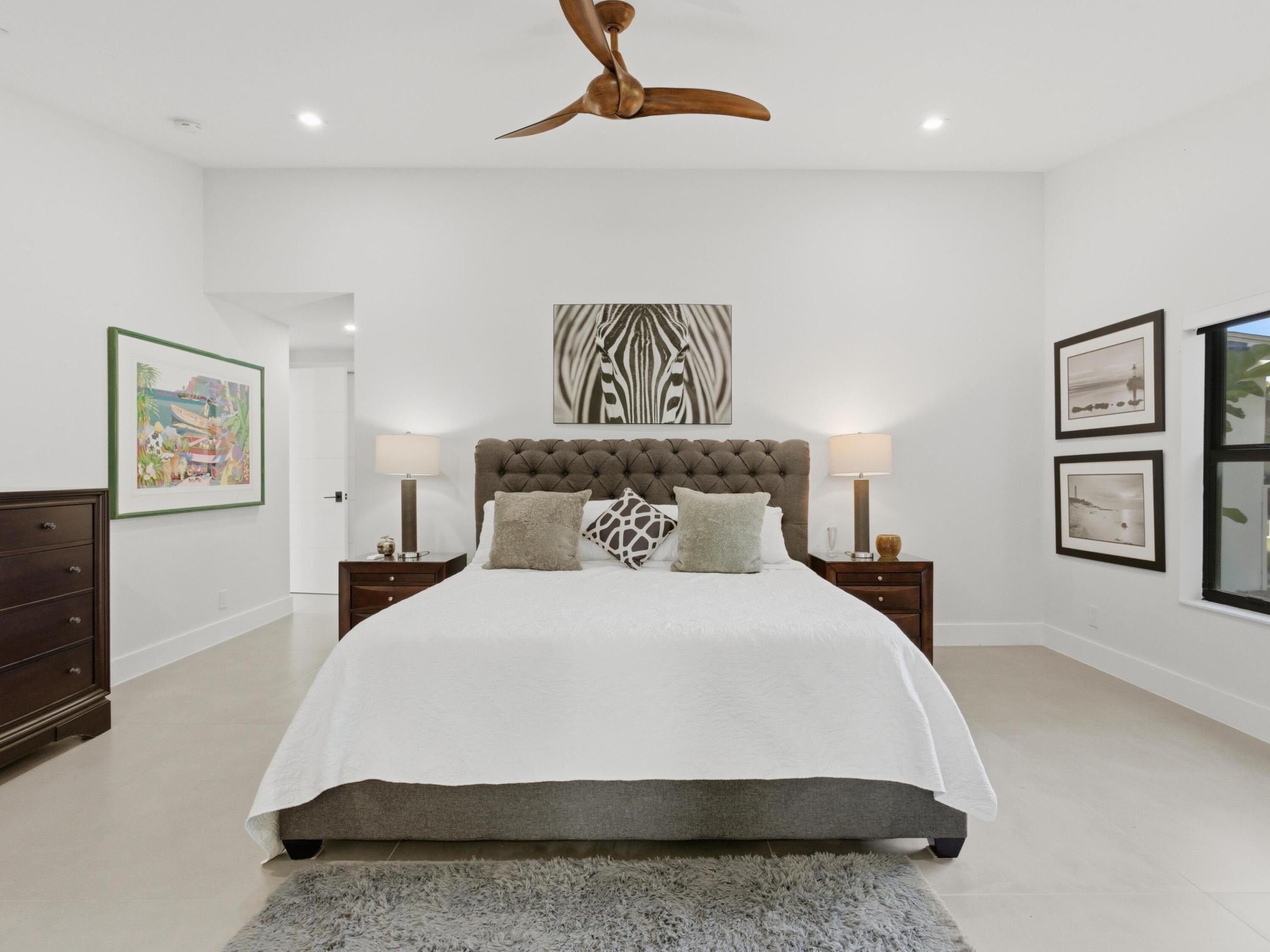 FAIRWAYS THE - Residential