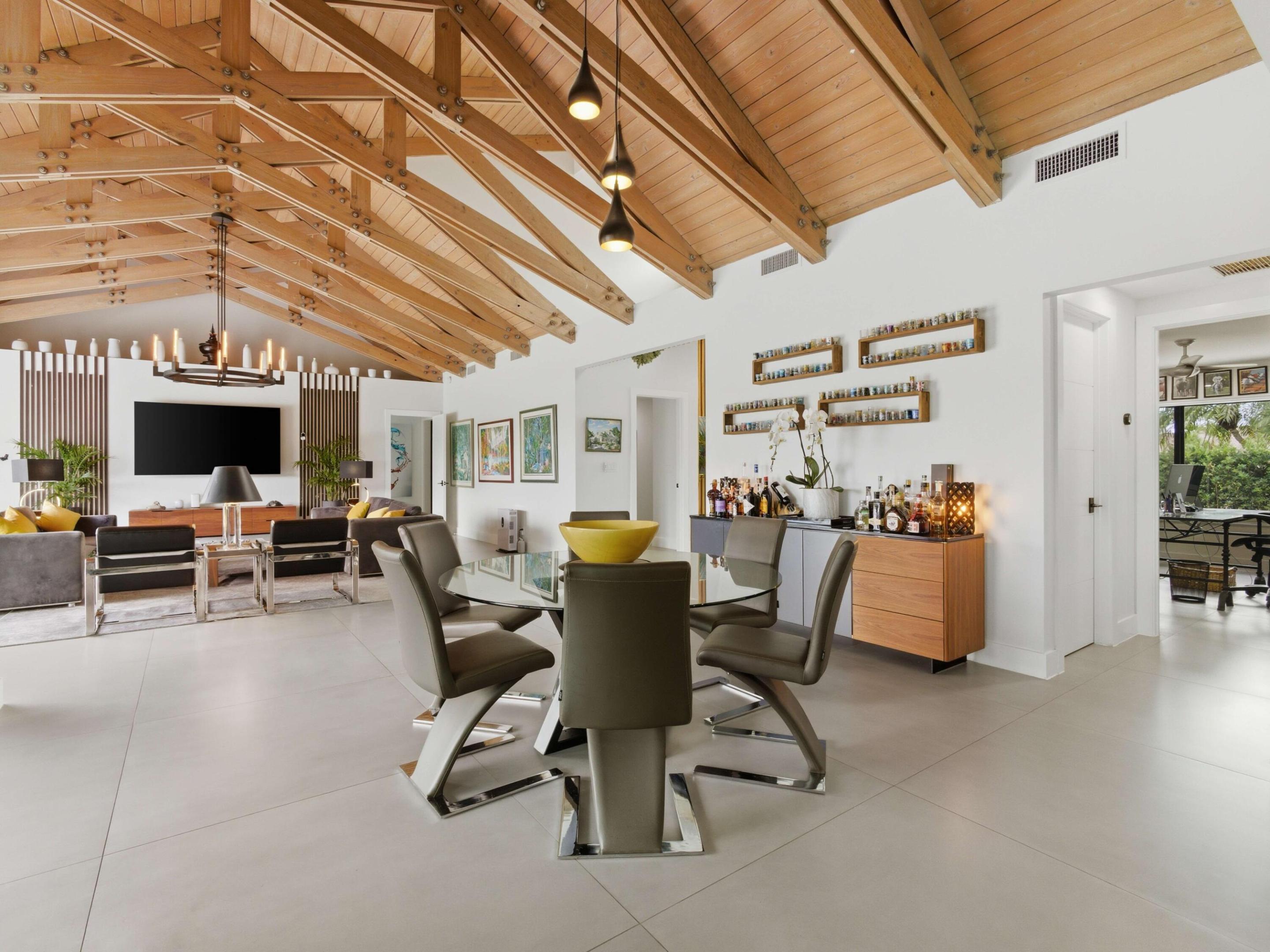 FAIRWAYS THE - Residential