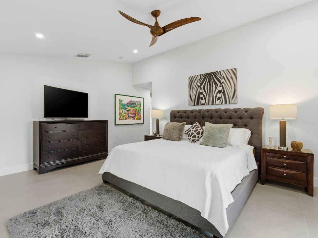 FAIRWAYS THE - Residential