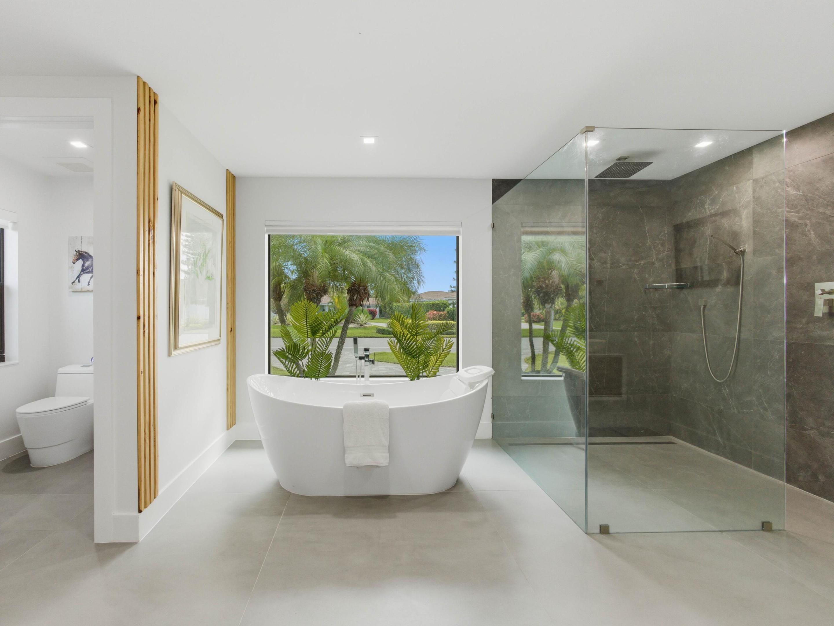 FAIRWAYS THE - Residential