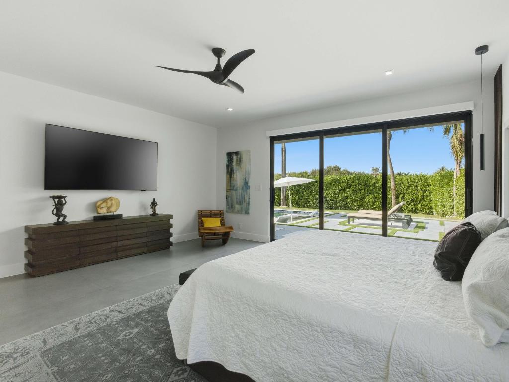 FAIRWAYS THE - Residential