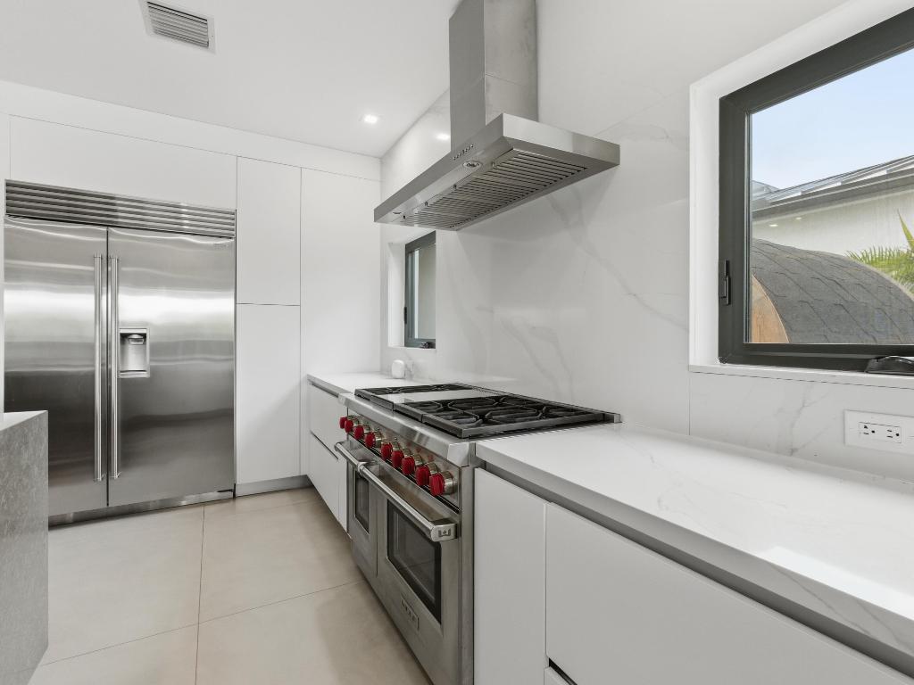 FAIRWAYS THE - Residential