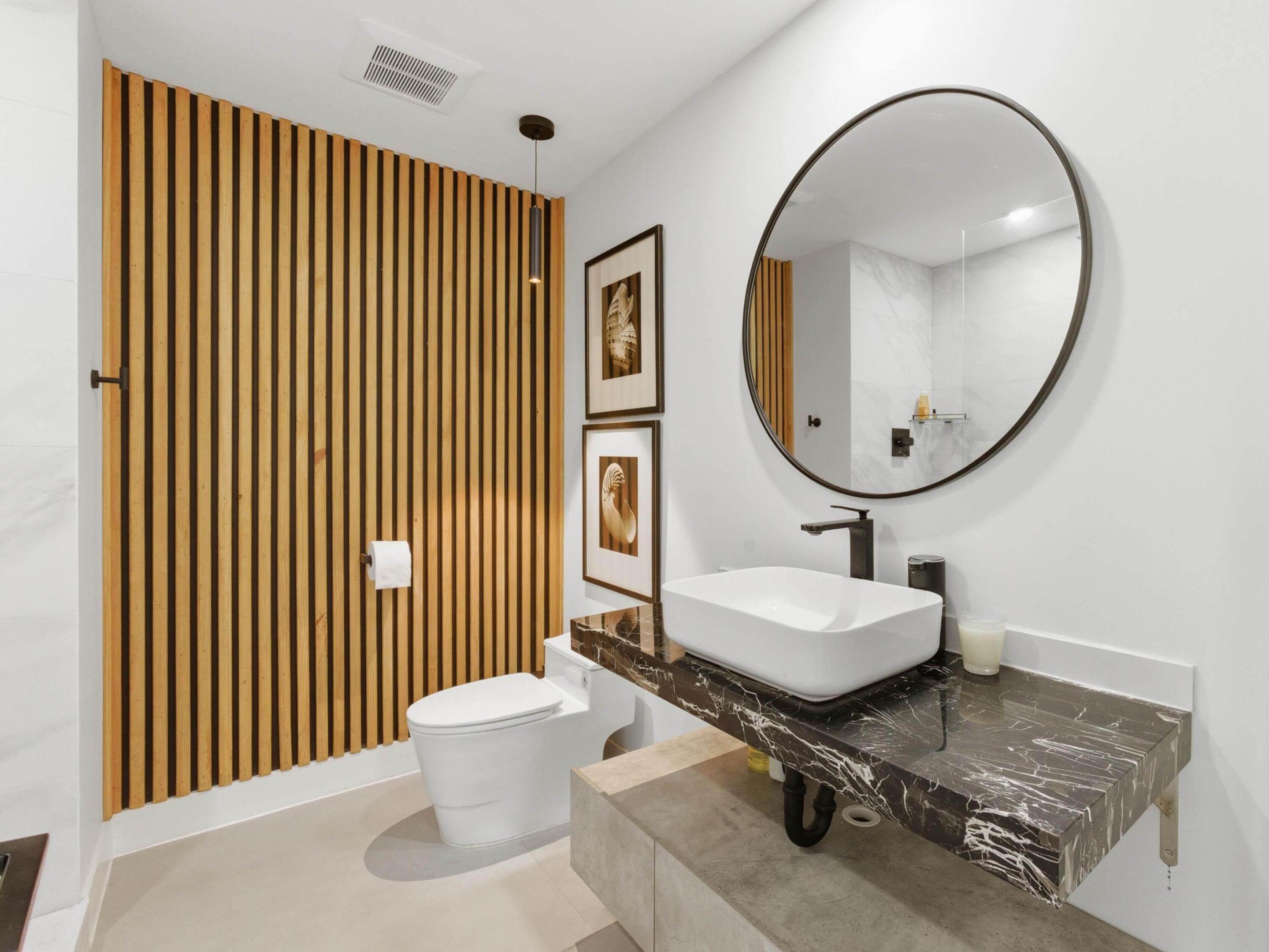 FAIRWAYS THE - Residential