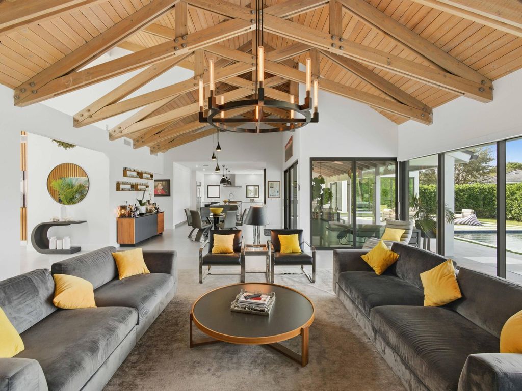 Photo of 256 Hamlet Drive, Delray Beach, FL 33445 (MLS # R11149119)