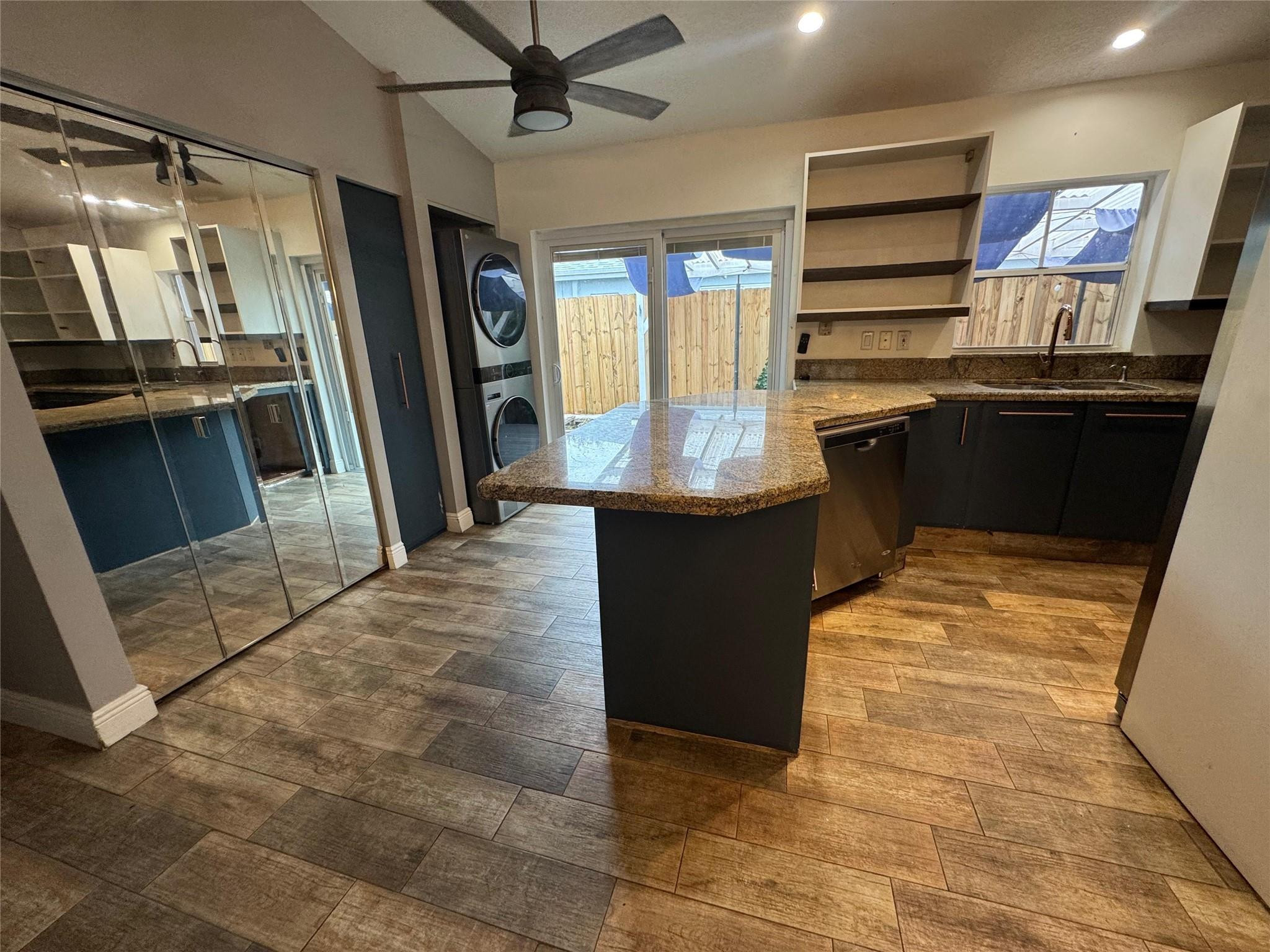 Country Crk Ph Tract A - Residential Lease