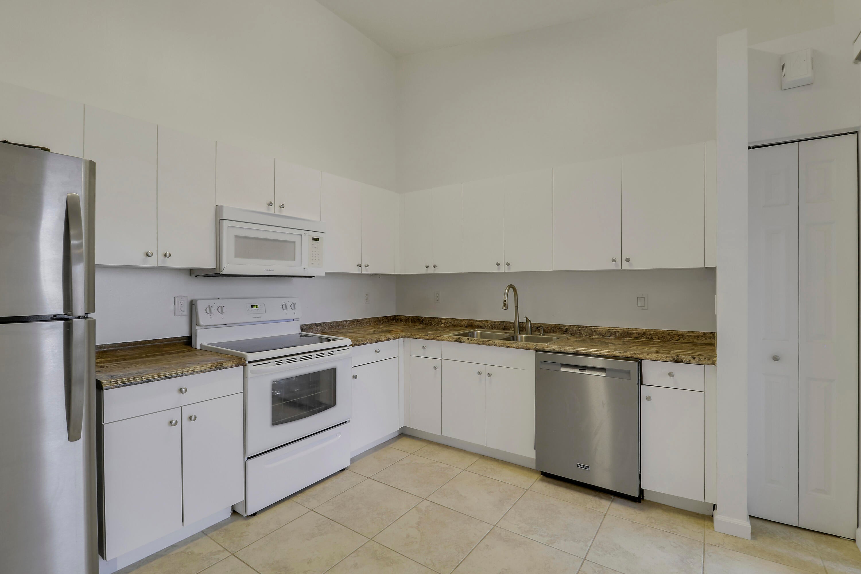 2193 BIG WOOD CAY