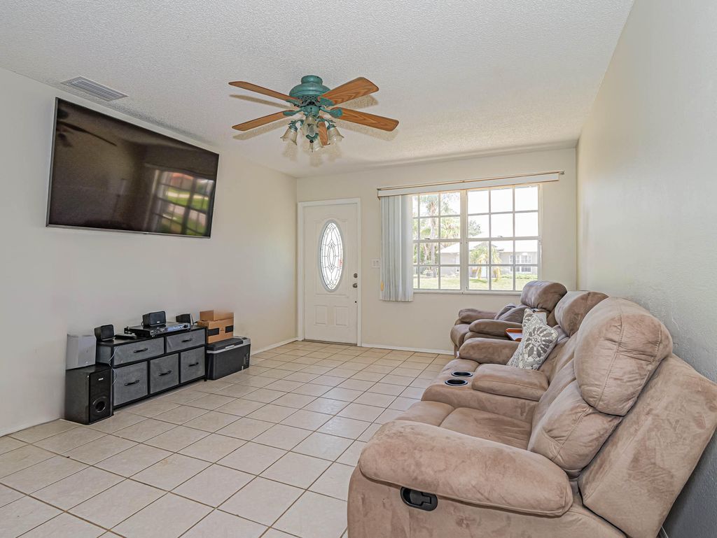 Photo of 115 Ogden Avenue, Sebastian, FL 32958 (MLS # R11005325)