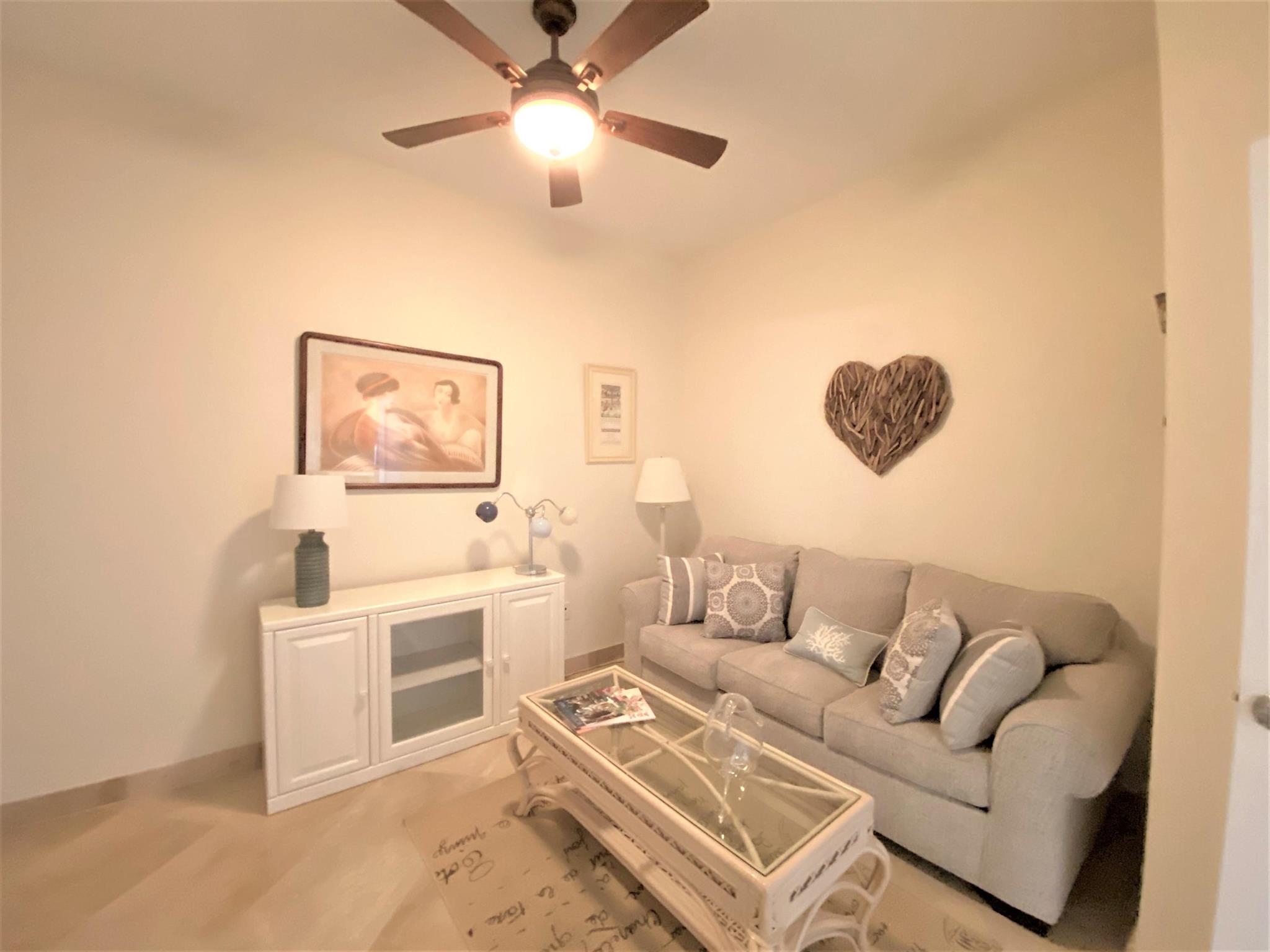 ONE CITY PLAZA CONDOMINIU - Residential Lease