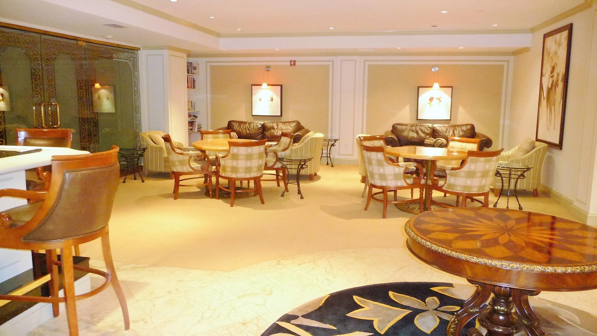 ONE CITY PLAZA CONDOMINIU - Residential Lease