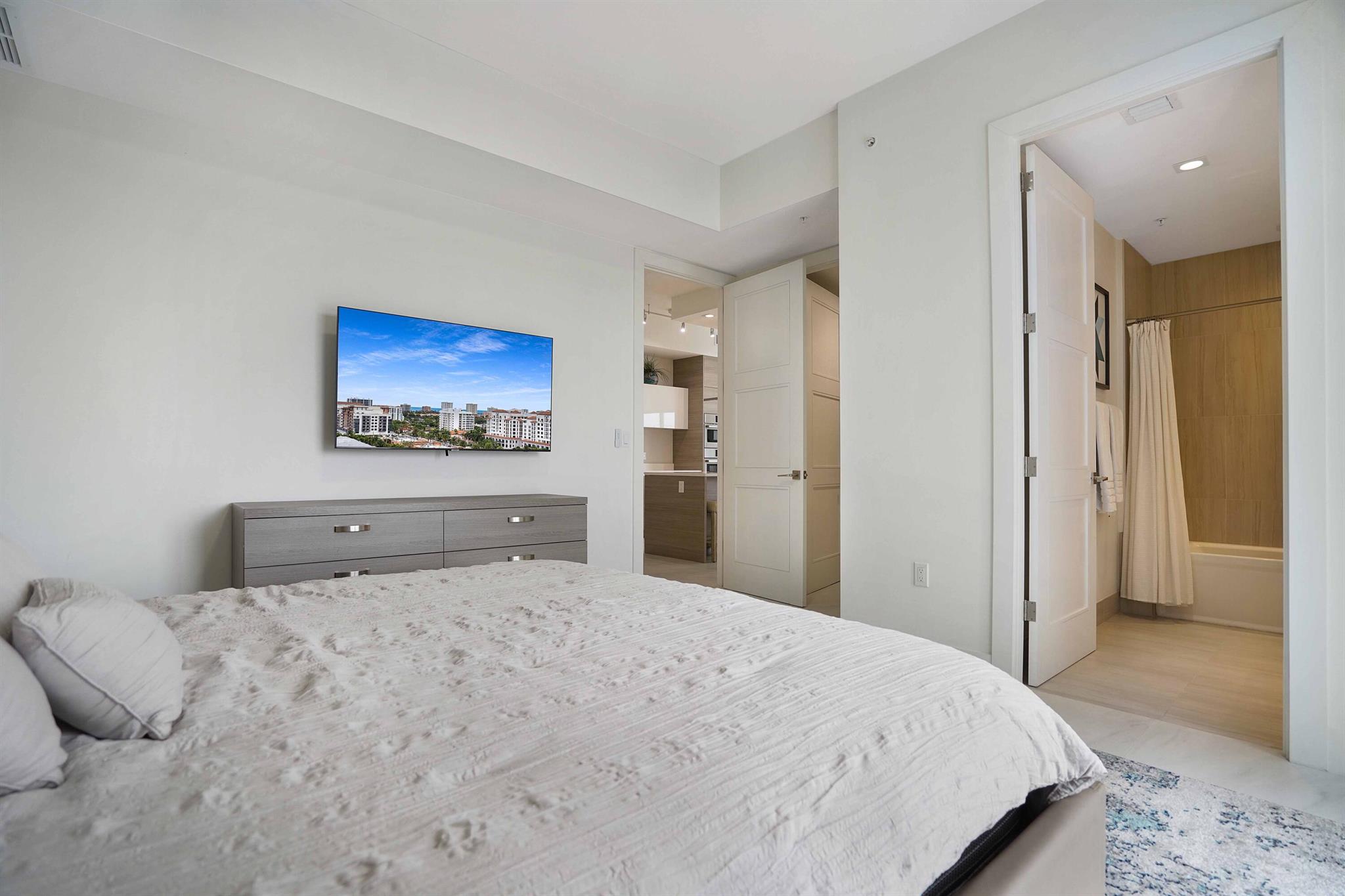 TOWER 155 CONDO - Residential Lease