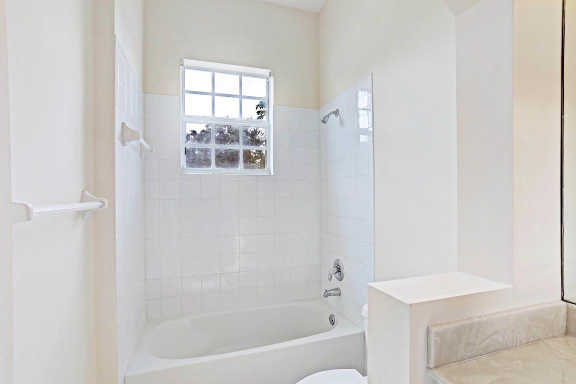 PGA COMMONS 1 - Residential