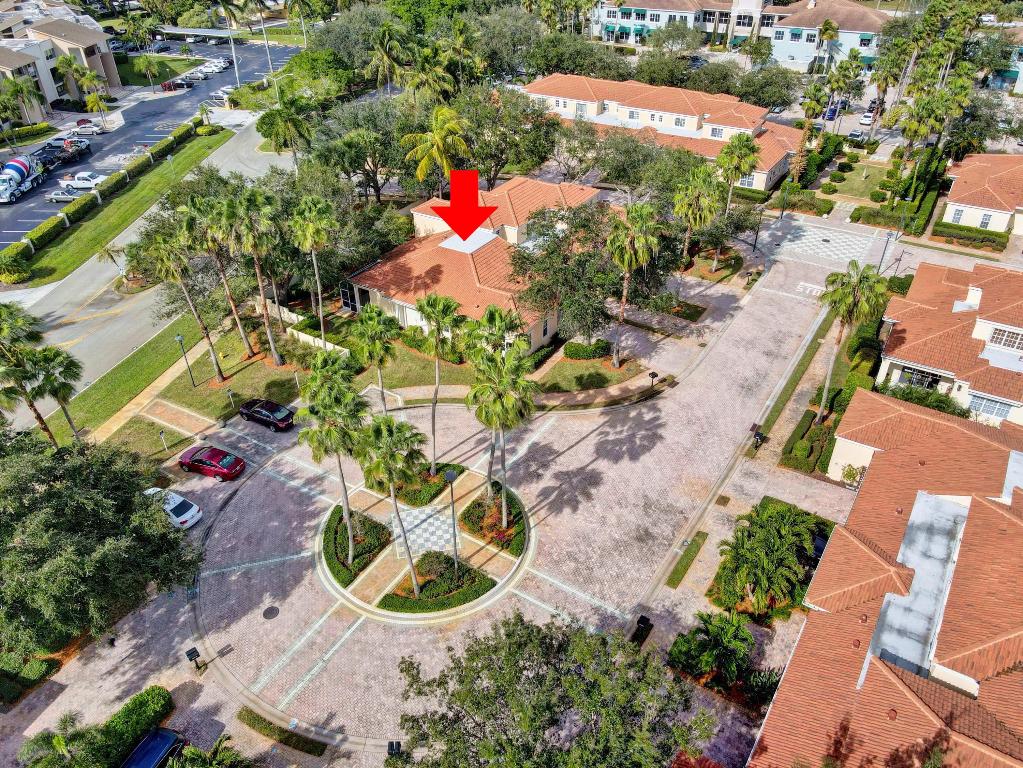 PGA COMMONS 1 - Residential