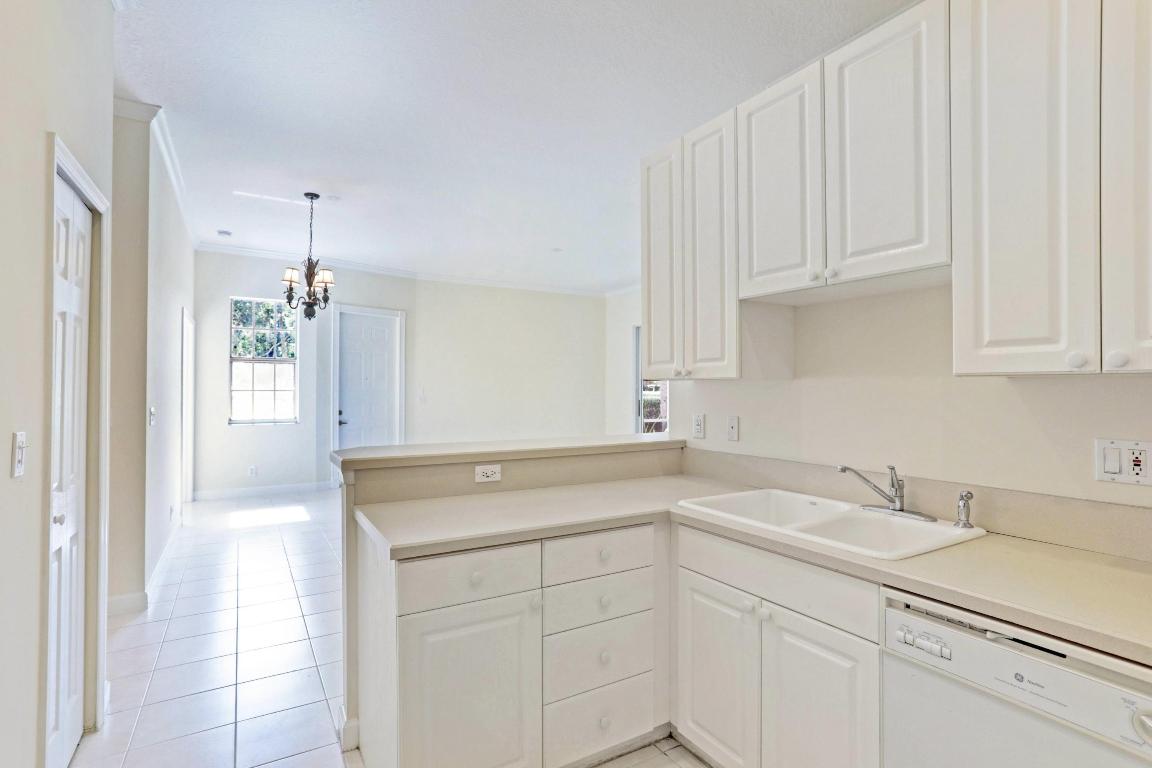 PGA COMMONS 1 - Residential