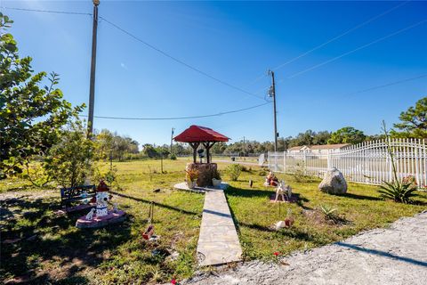 A home in Clewiston