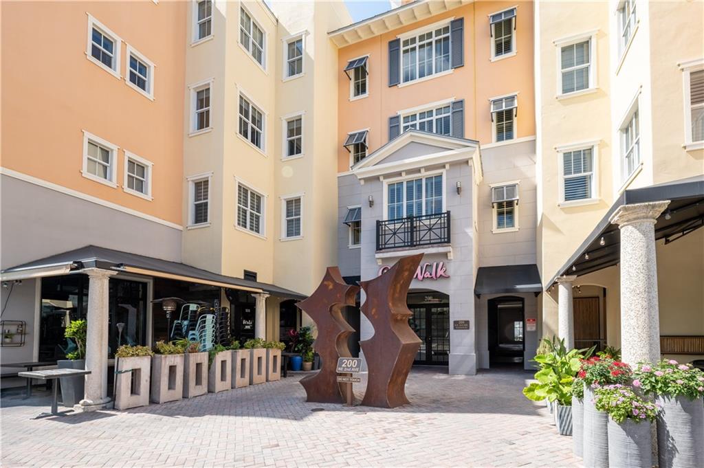 City Walk in Pineapple Gr - Residential