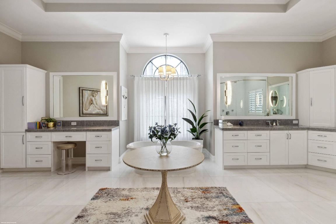 OLD PALM - Residential