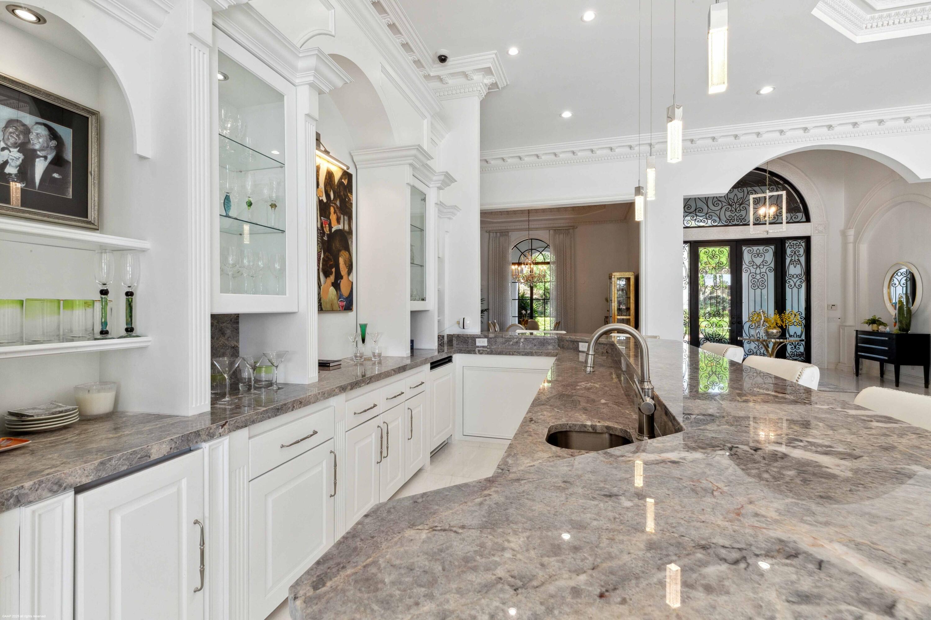 OLD PALM - Residential