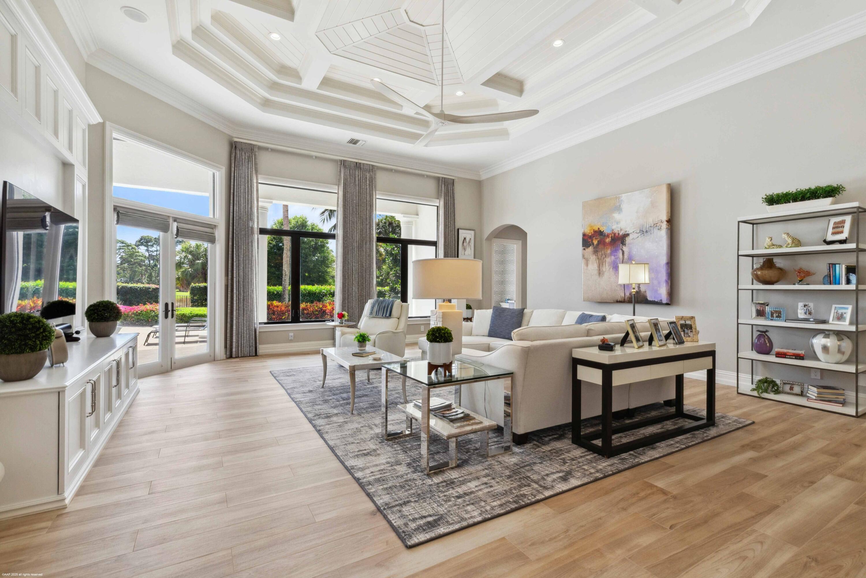 OLD PALM - Residential