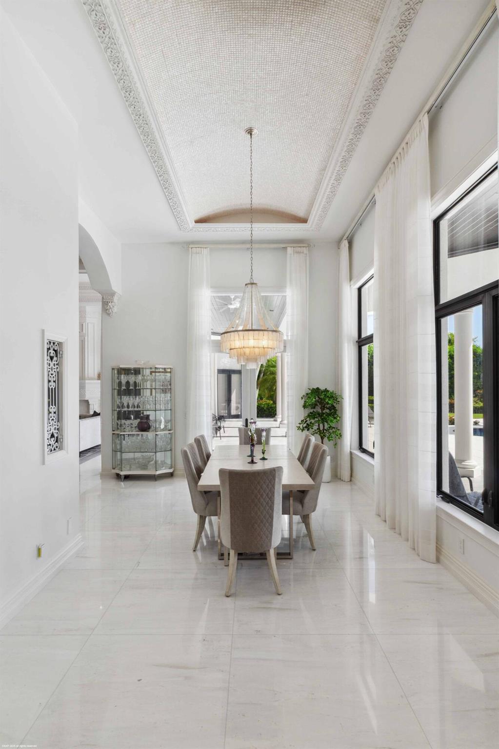 OLD PALM - Residential