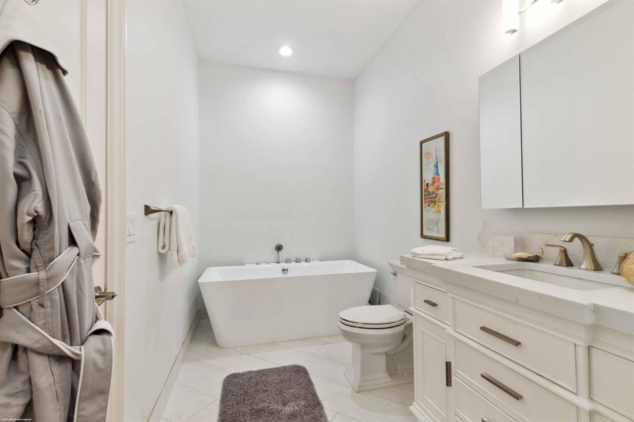 OLD PALM - Residential