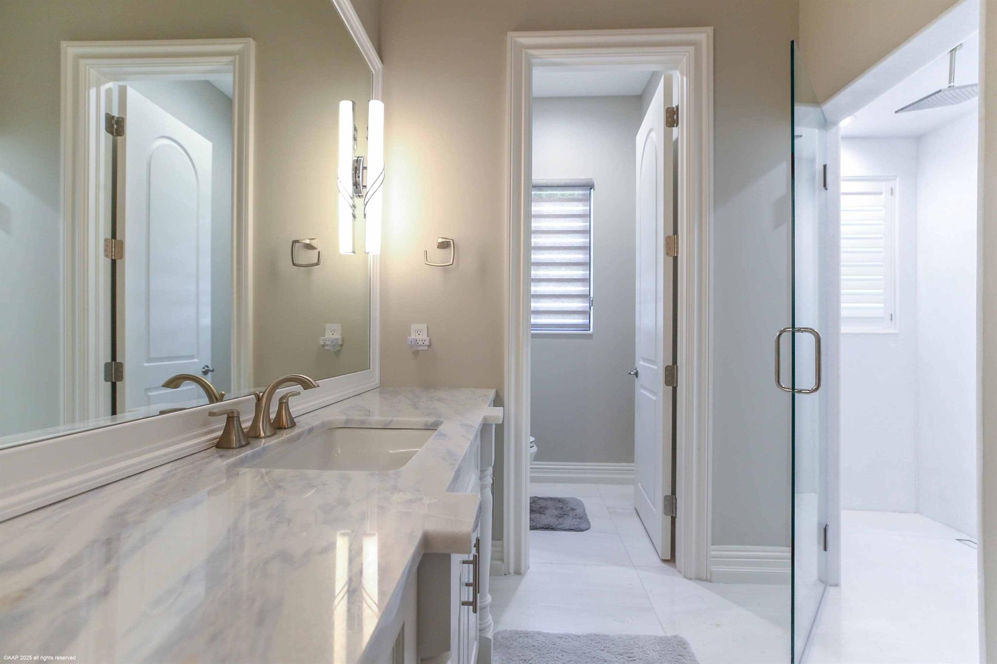 OLD PALM - Residential