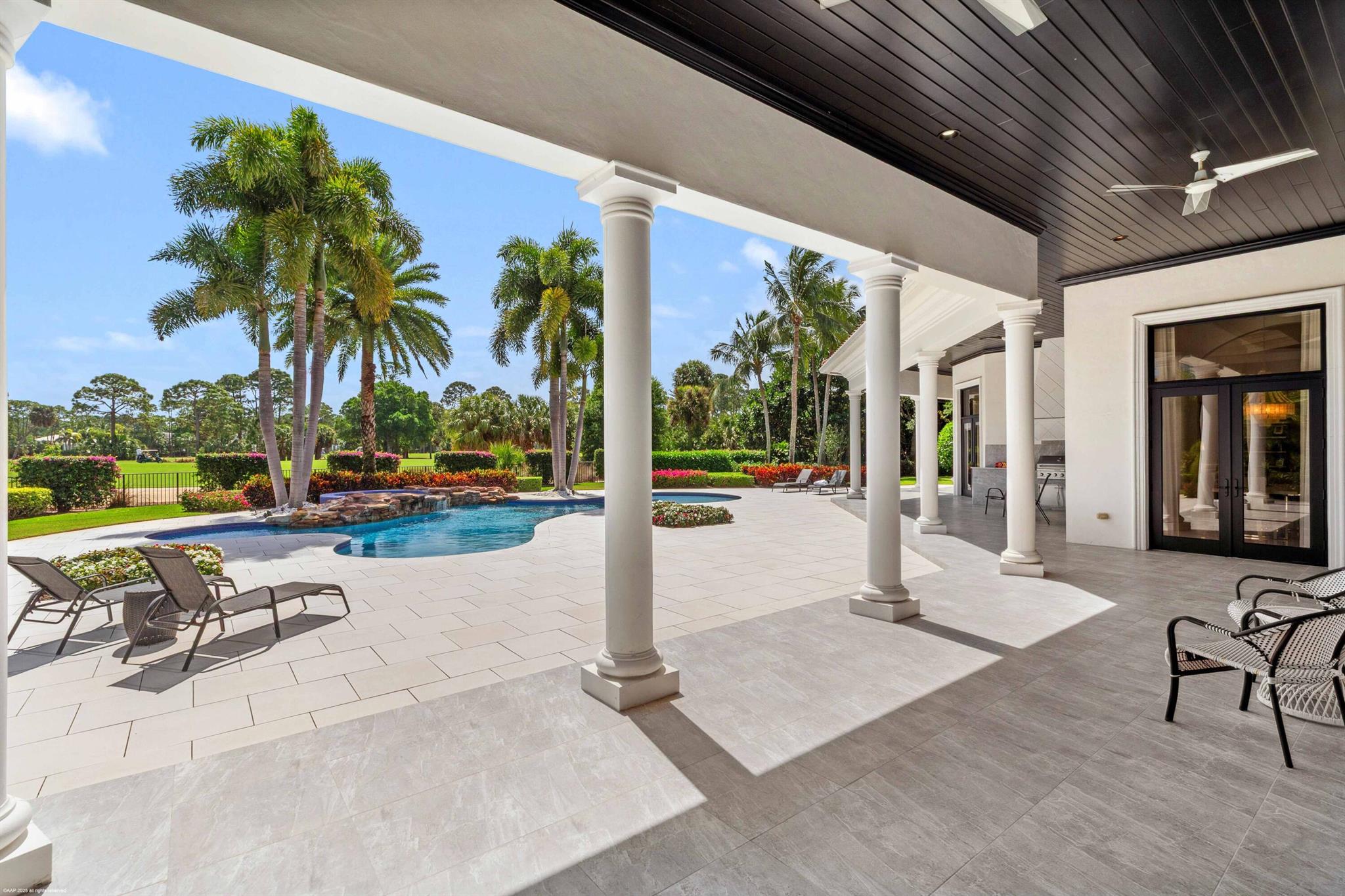 OLD PALM - Residential