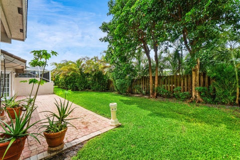 Tiny photo for 5106 Windsor Parke Drive, Boca Raton, FL 33496 (MLS # B26030724)