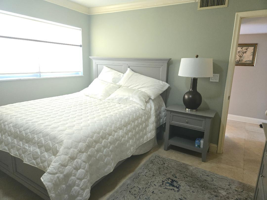 Bayshore Towers - Residential