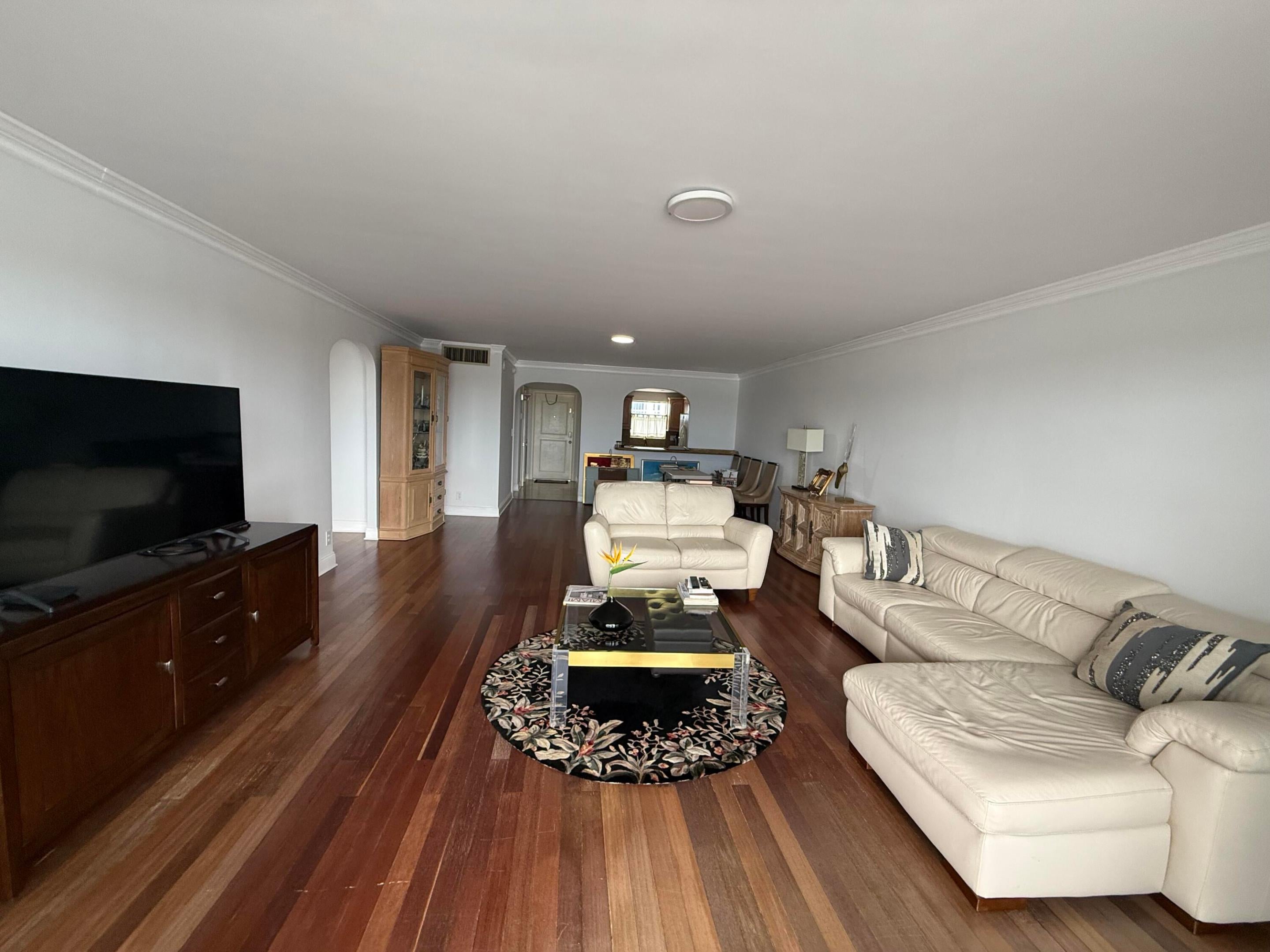 511 Bayshore Drive 405