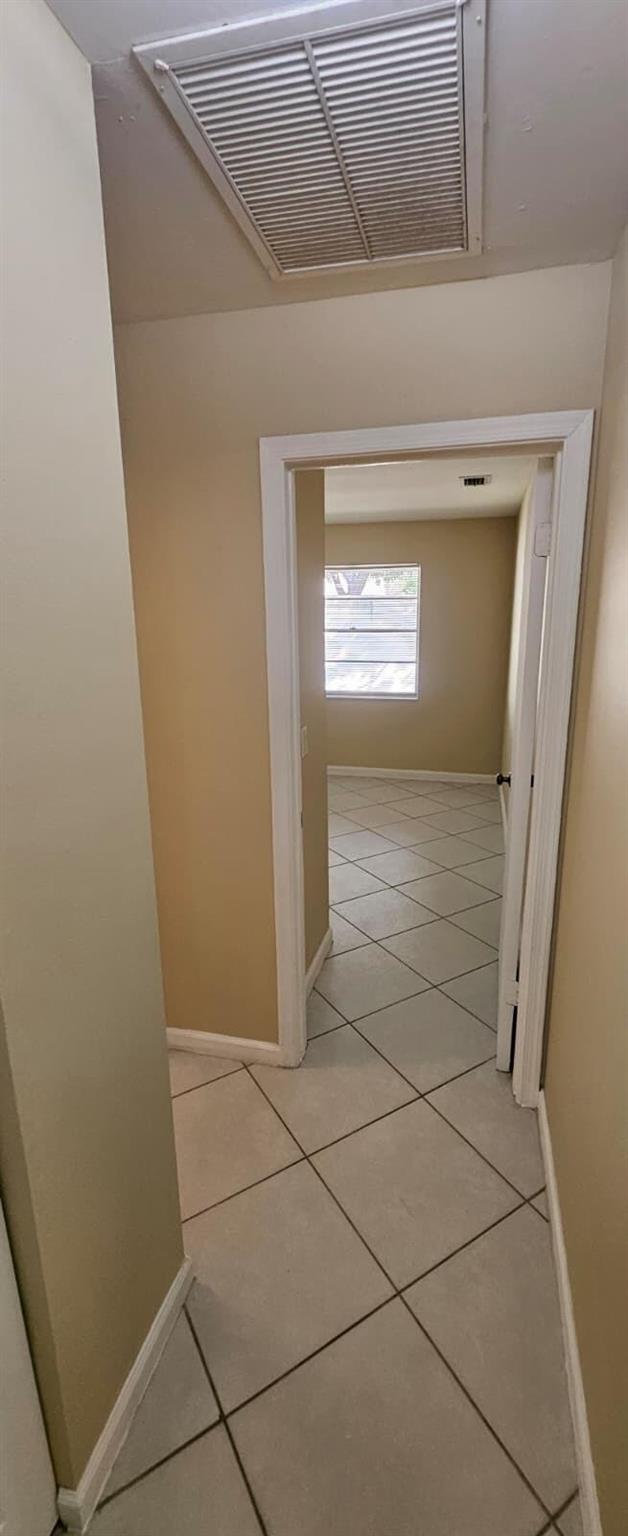 MODEL LAND CO - Residential Lease