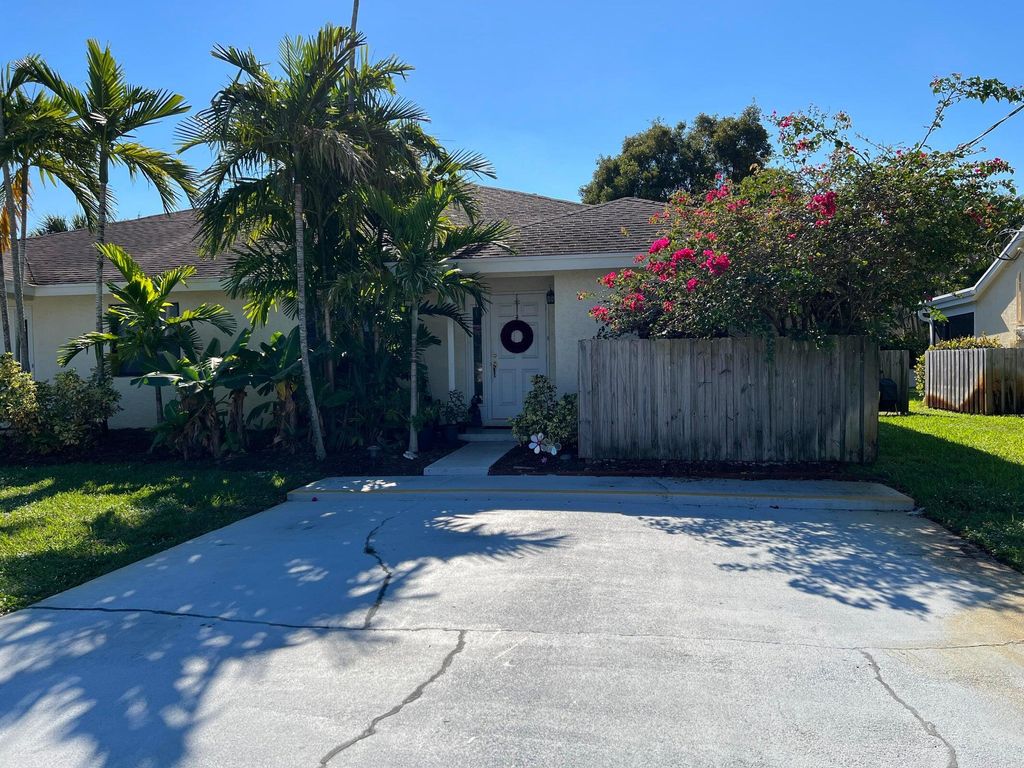 Photo of 468 NE 42nd Street, Boca Raton, FL 33431 (MLS # B26023293)