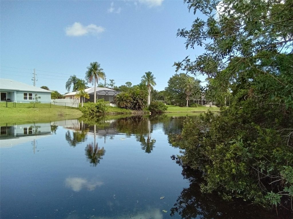 Photo of 955 George Street, Sebastian, FL 32958 (MLS # F10478490)