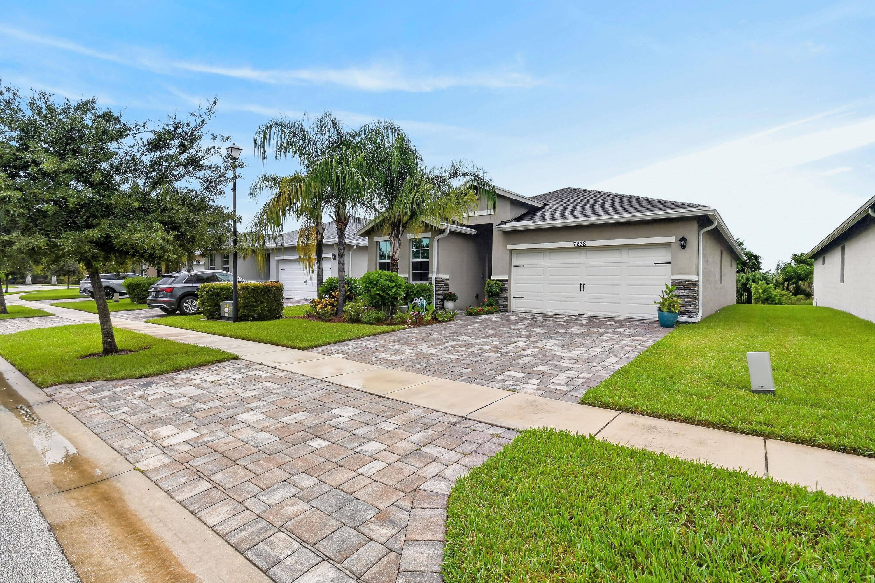 7238 SE Pine Valley Court
