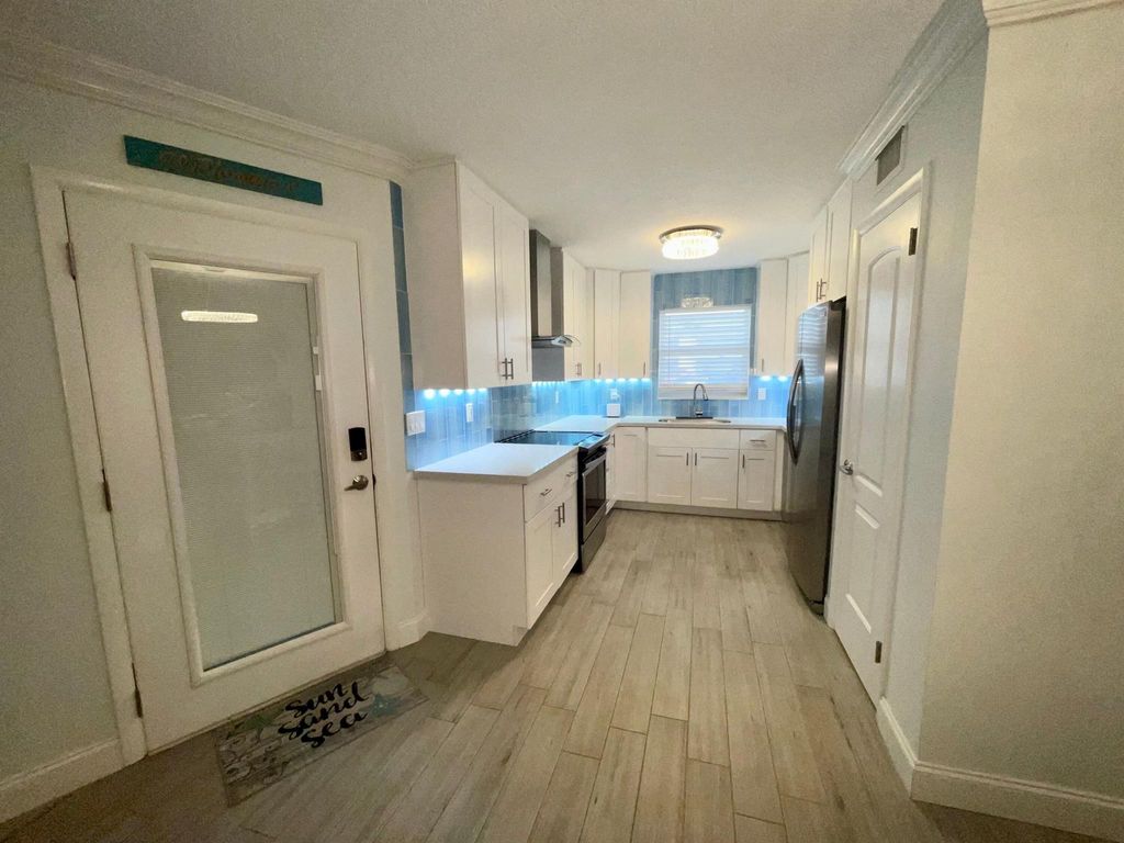 Photo of 121 Wettaw Lane #116, North Palm Beach, FL 33408 (MLS # R11015819)