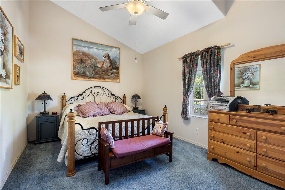 GLENDALE ACRES (A OF E) - Residential