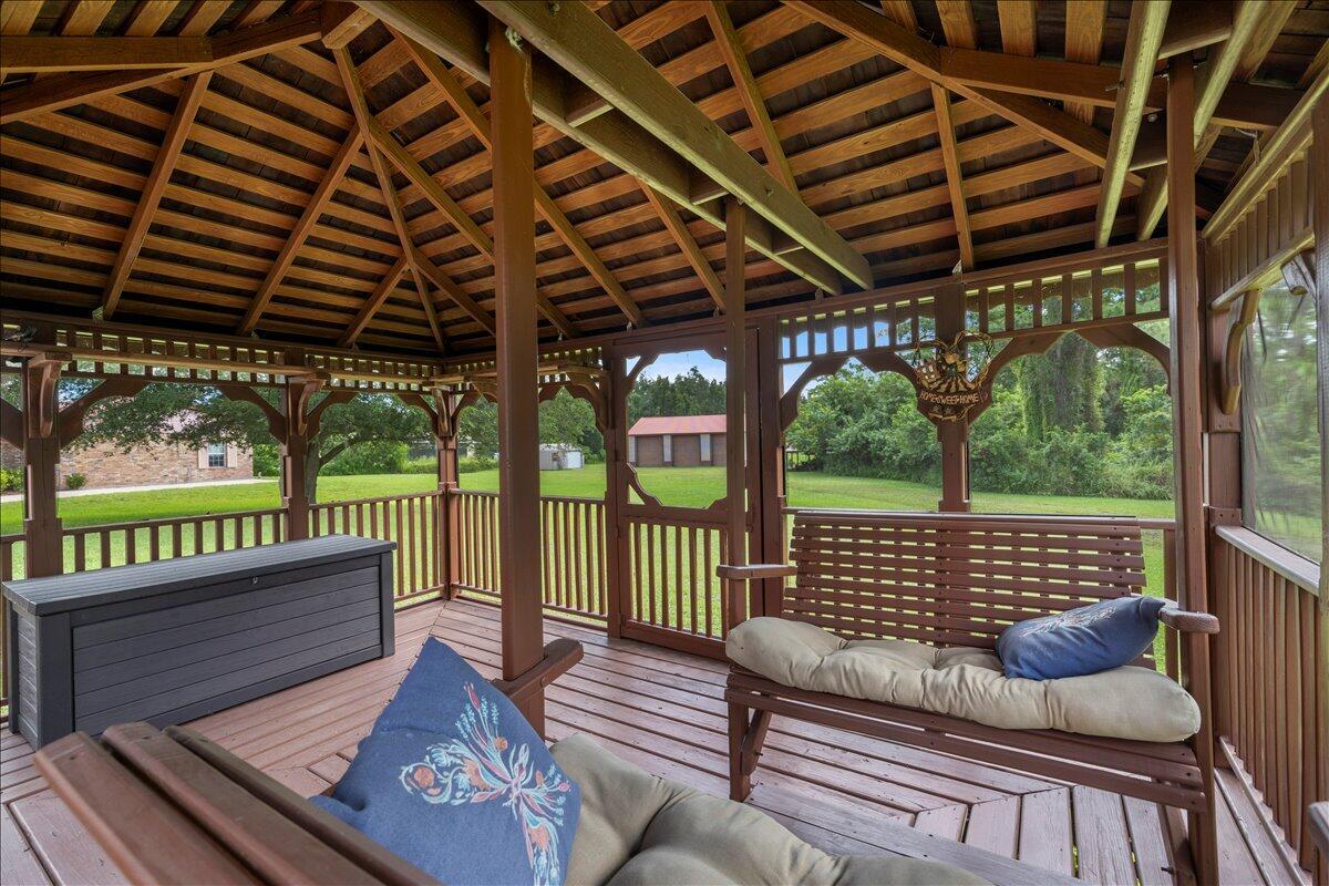 GLENDALE ACRES (A OF E) - Residential