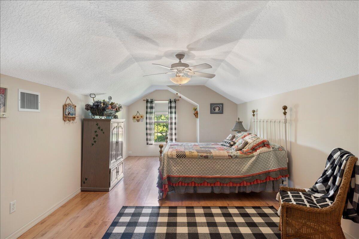 GLENDALE ACRES (A OF E) - Residential