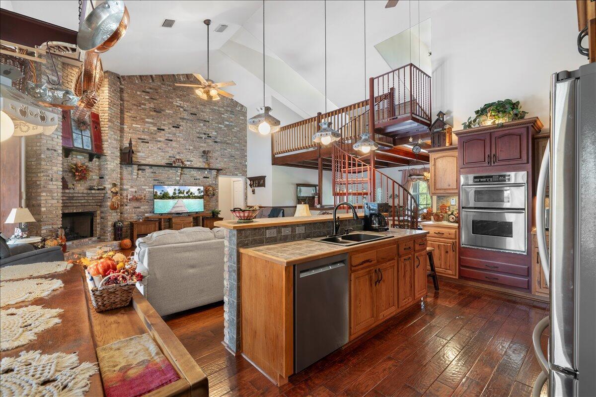 GLENDALE ACRES (A OF E) - Residential