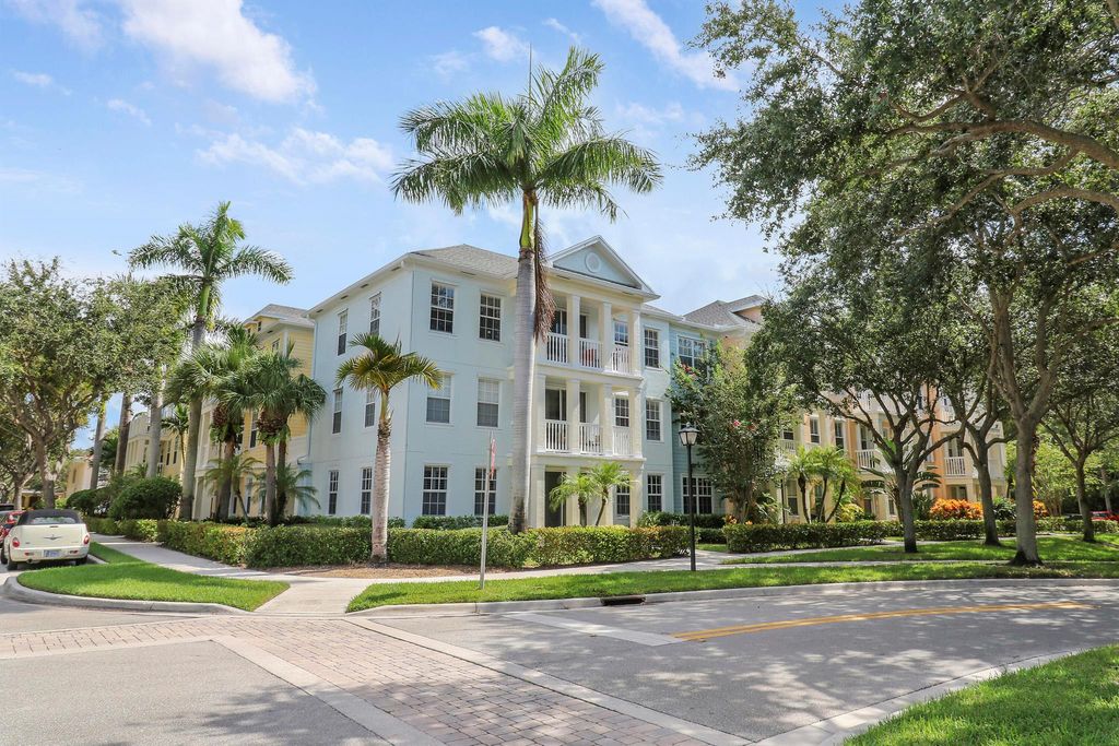 Photo of 225 Murcia Drive #310, Jupiter, FL 33458 (MLS # R11003986)