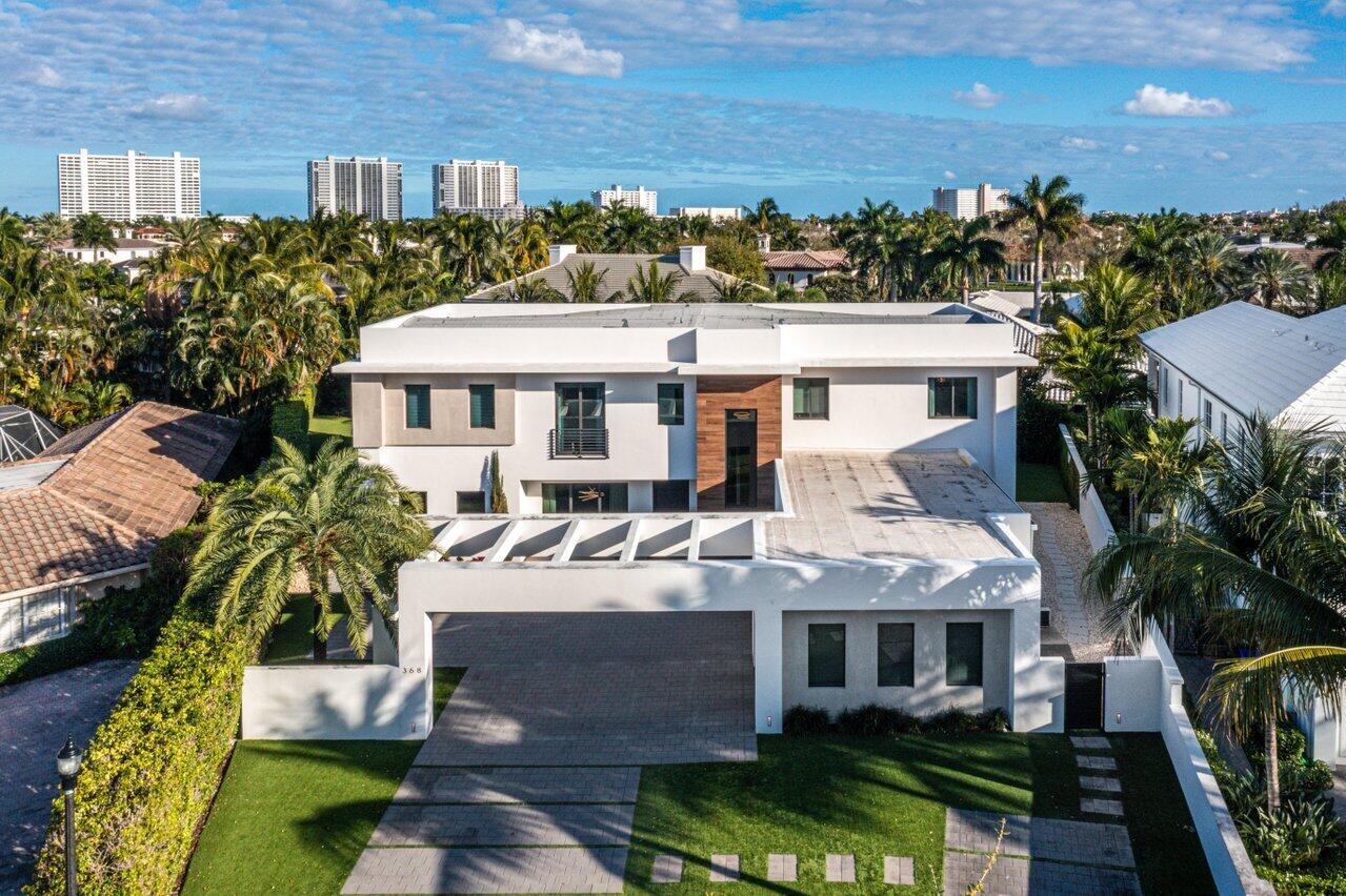 Royal Palm Yacht & Country Club - Residential