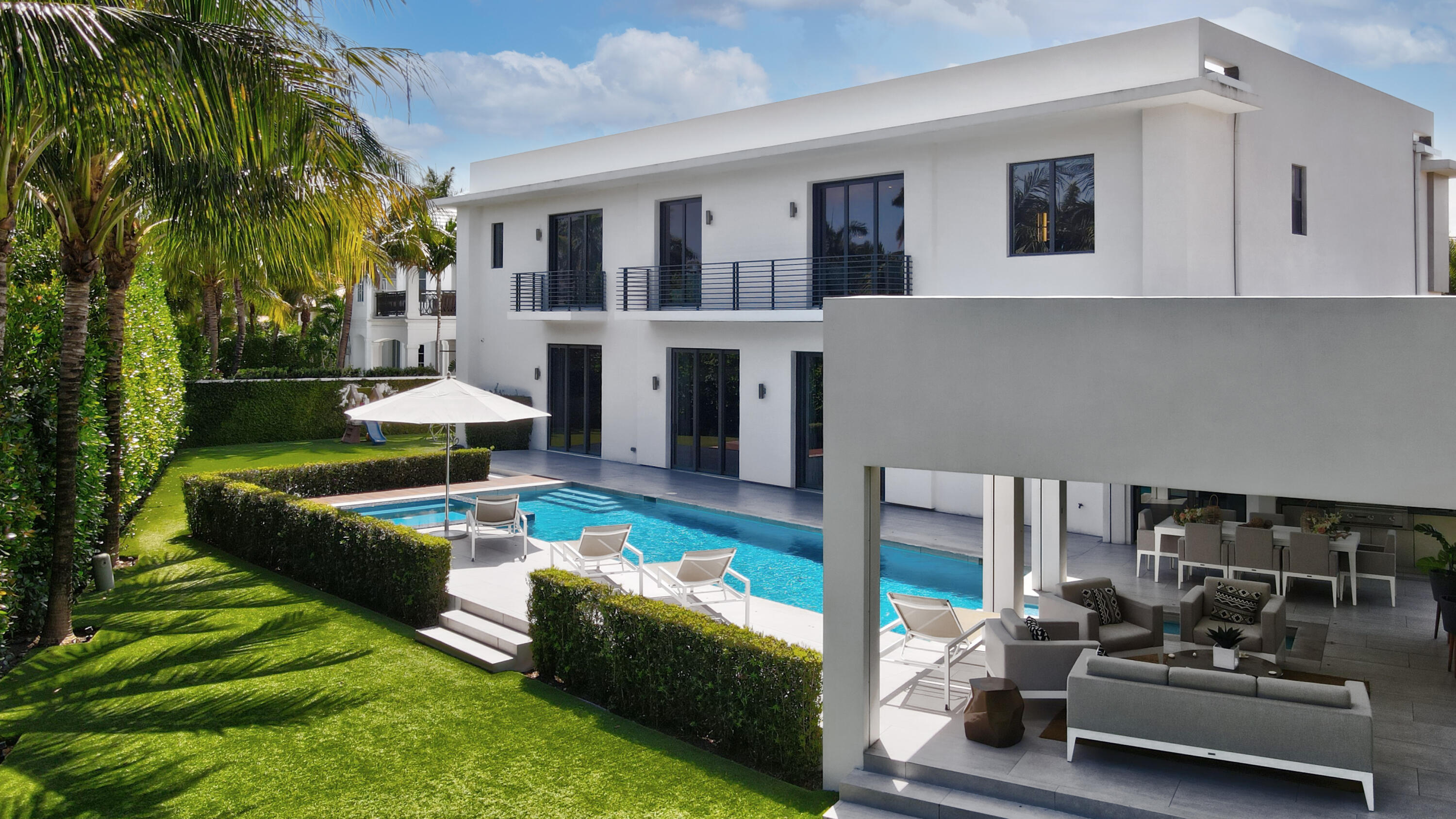 Royal Palm Yacht & Country Club - Residential