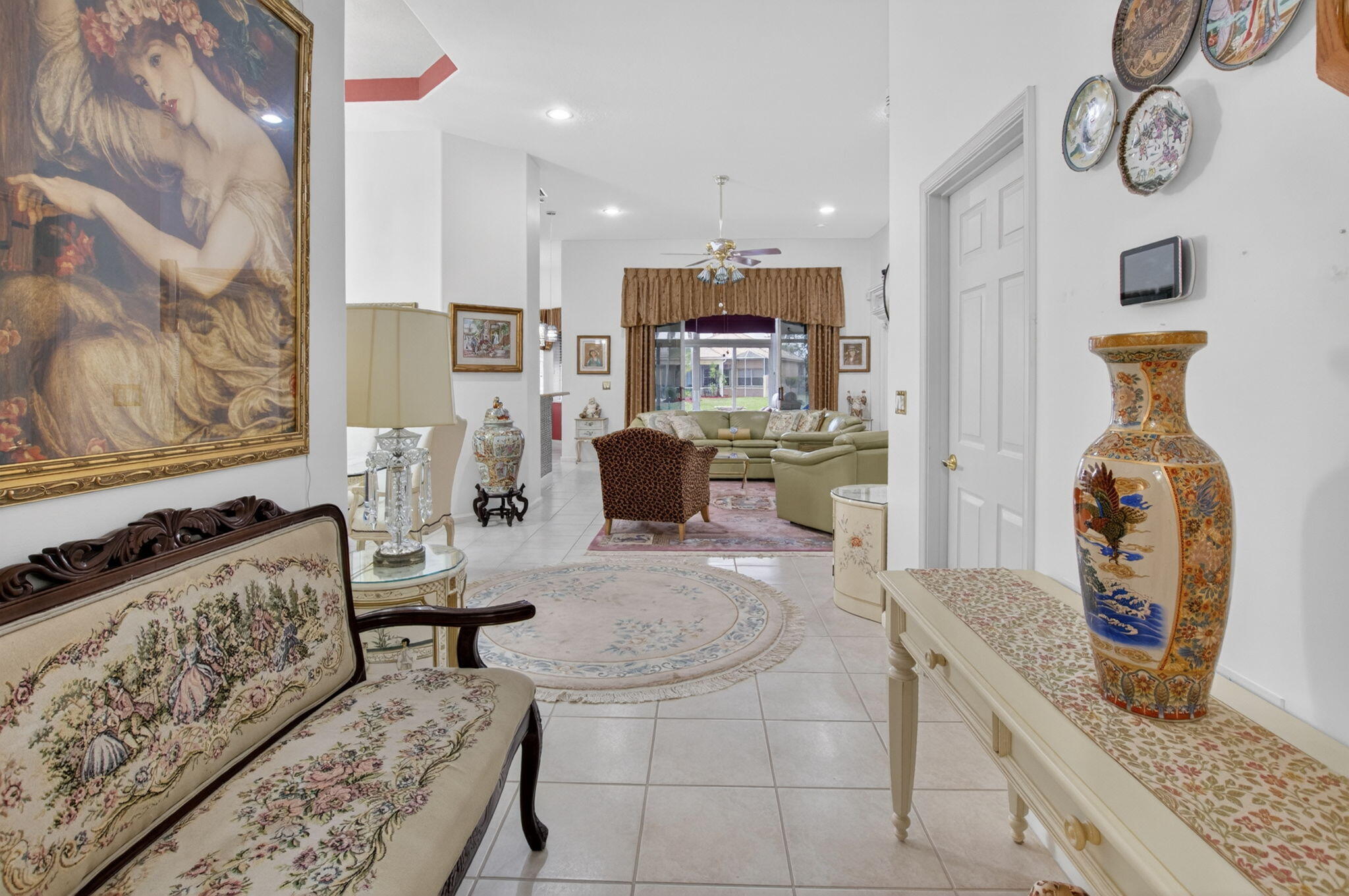7032 Demedici Circle