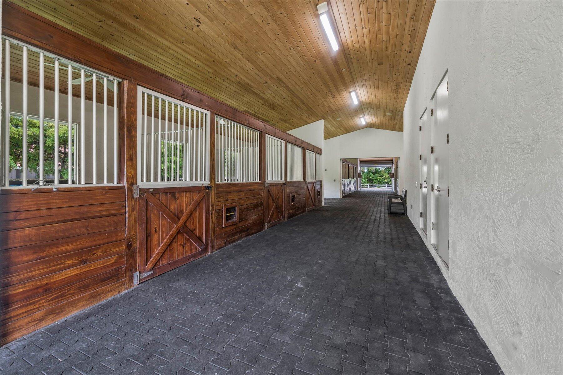 SADDLE TRAIL PARK OF WELL - Residential Lease