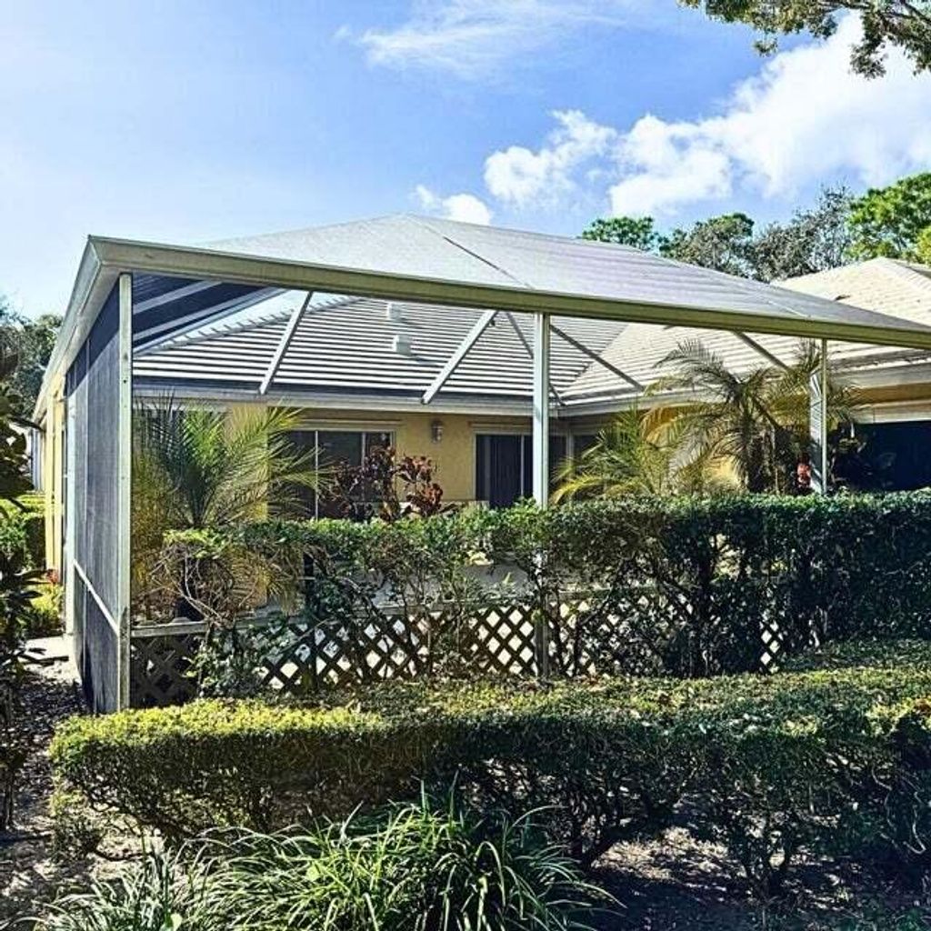 Photo of 2602 Lakemont Court, Palm Beach Gardens, FL 33403 (MLS # R11049495)