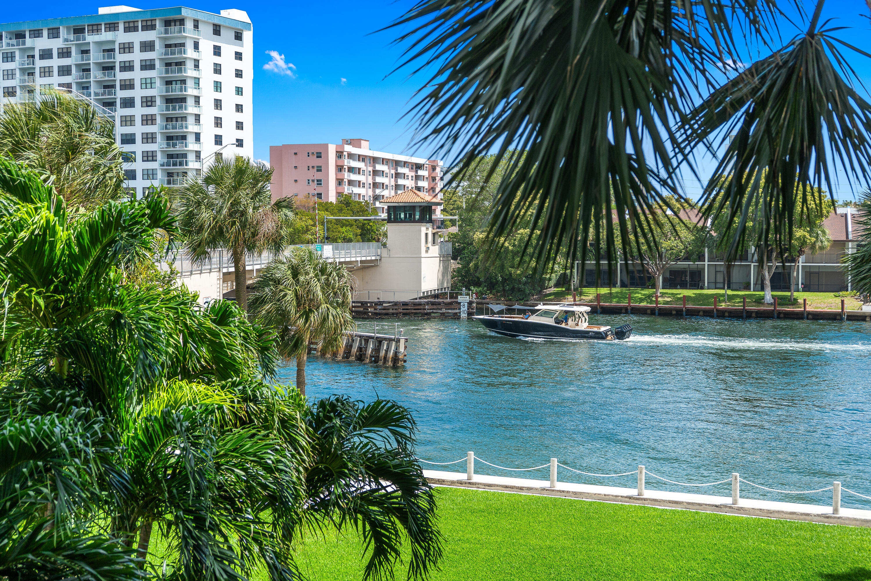 2900 NE 14th Street Causeway 305